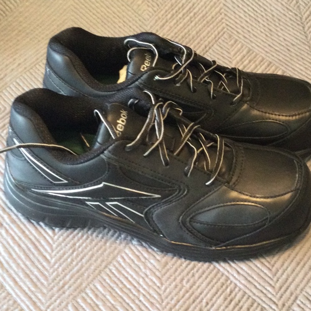Reabok Senexis classic black Oxford ASTM F2413 size 8.5 W composite toe. NWT